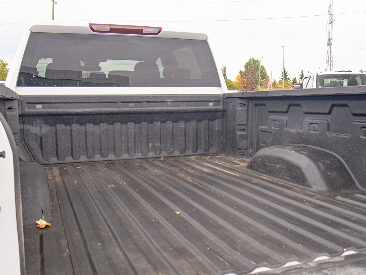 2025 Chevrolet Silverado 2500HD 4WD Crew Cab 159 Work Truck White Sherwood Park - photo #10