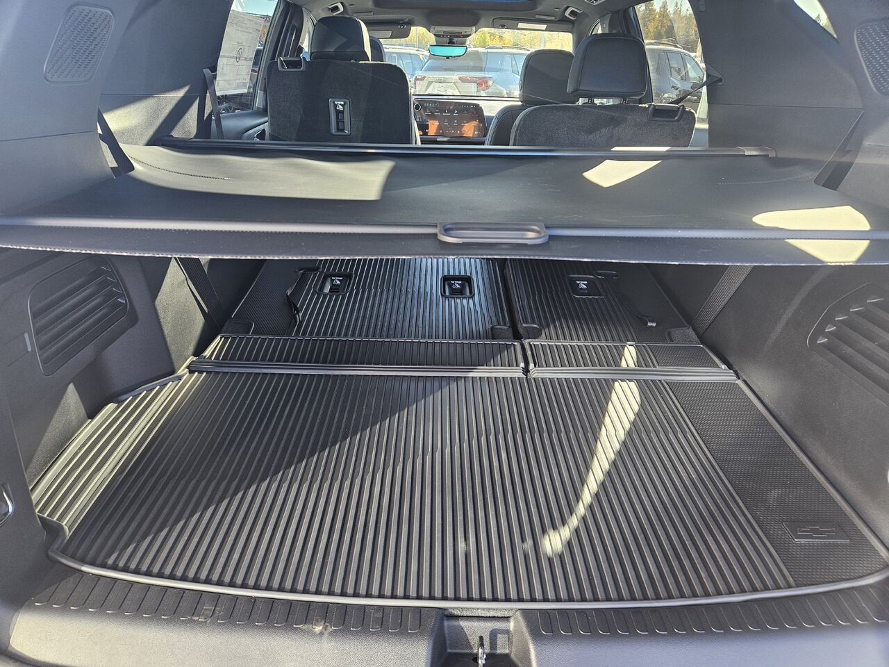2027 Chevrolet Traverse Z71 4 portes TI Trillium Green Metallic Thetford Mines - photo #18