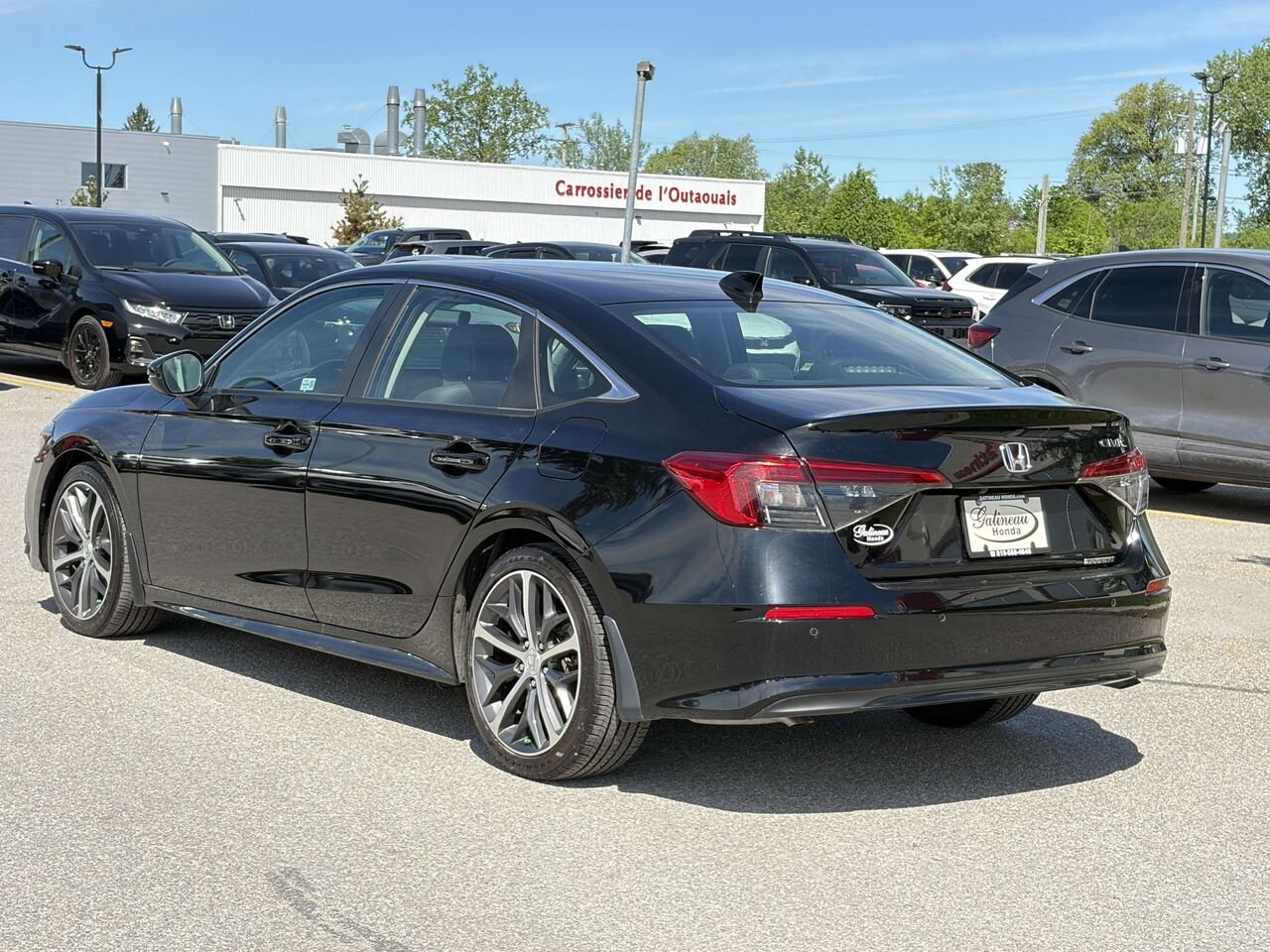Honda Civic Touring 2022 Noir Gatineau - photo #3