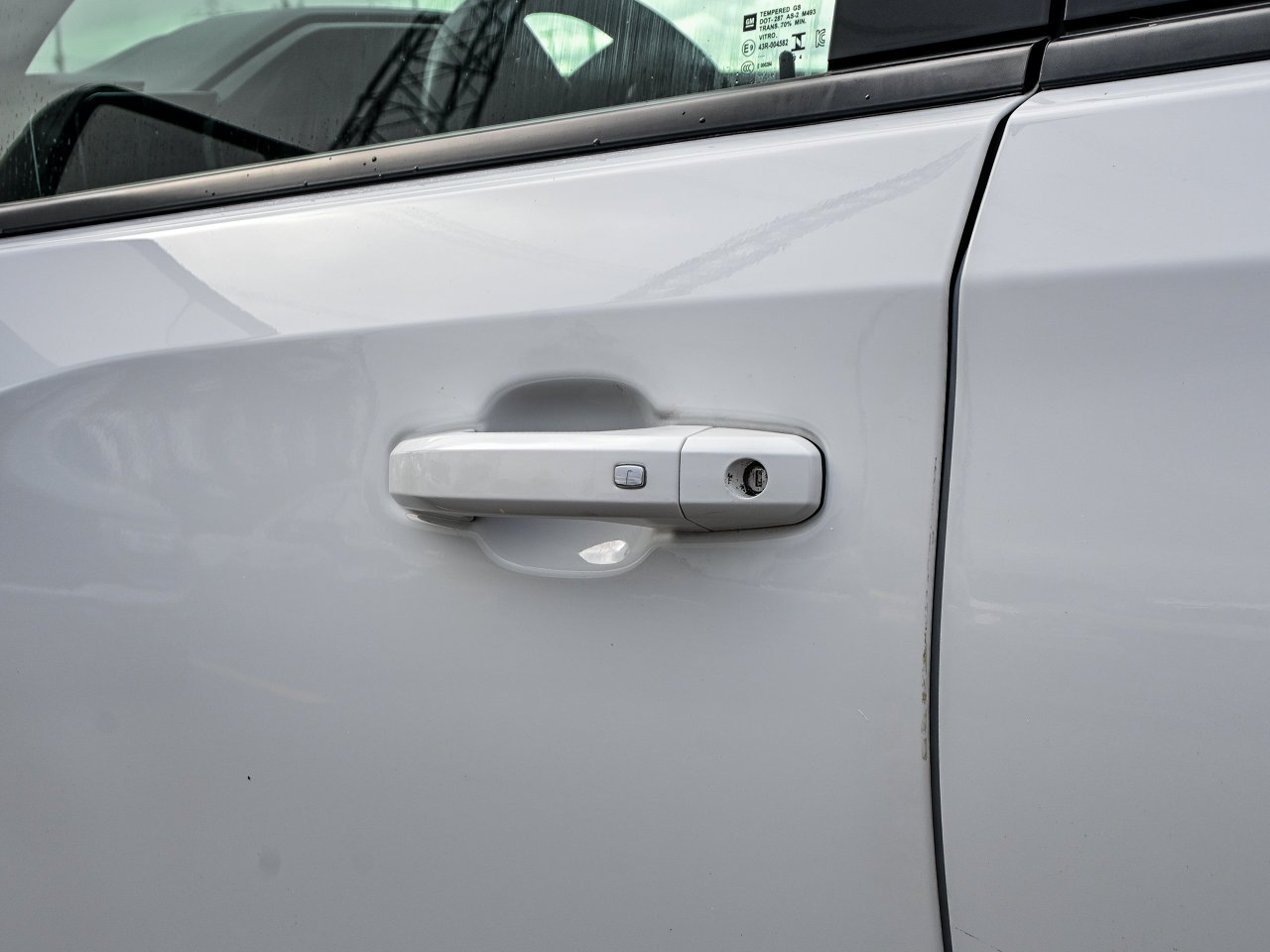 2024 GMC Sierra 1500 4WD Crew Cab 147 Elevation White Sherwood Park - photo #7