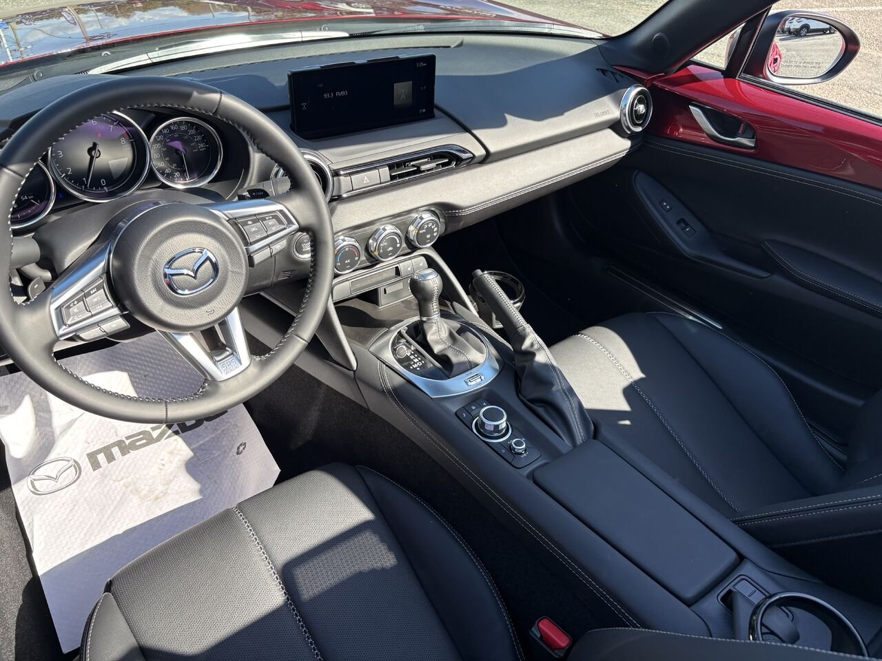 2026 MAZDA MX-5 GT BA Soul Red Crystal Metallic Montmagny - photo #5
