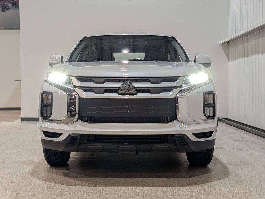 Mitsubishi RVR ES FWD 2023 Blanc