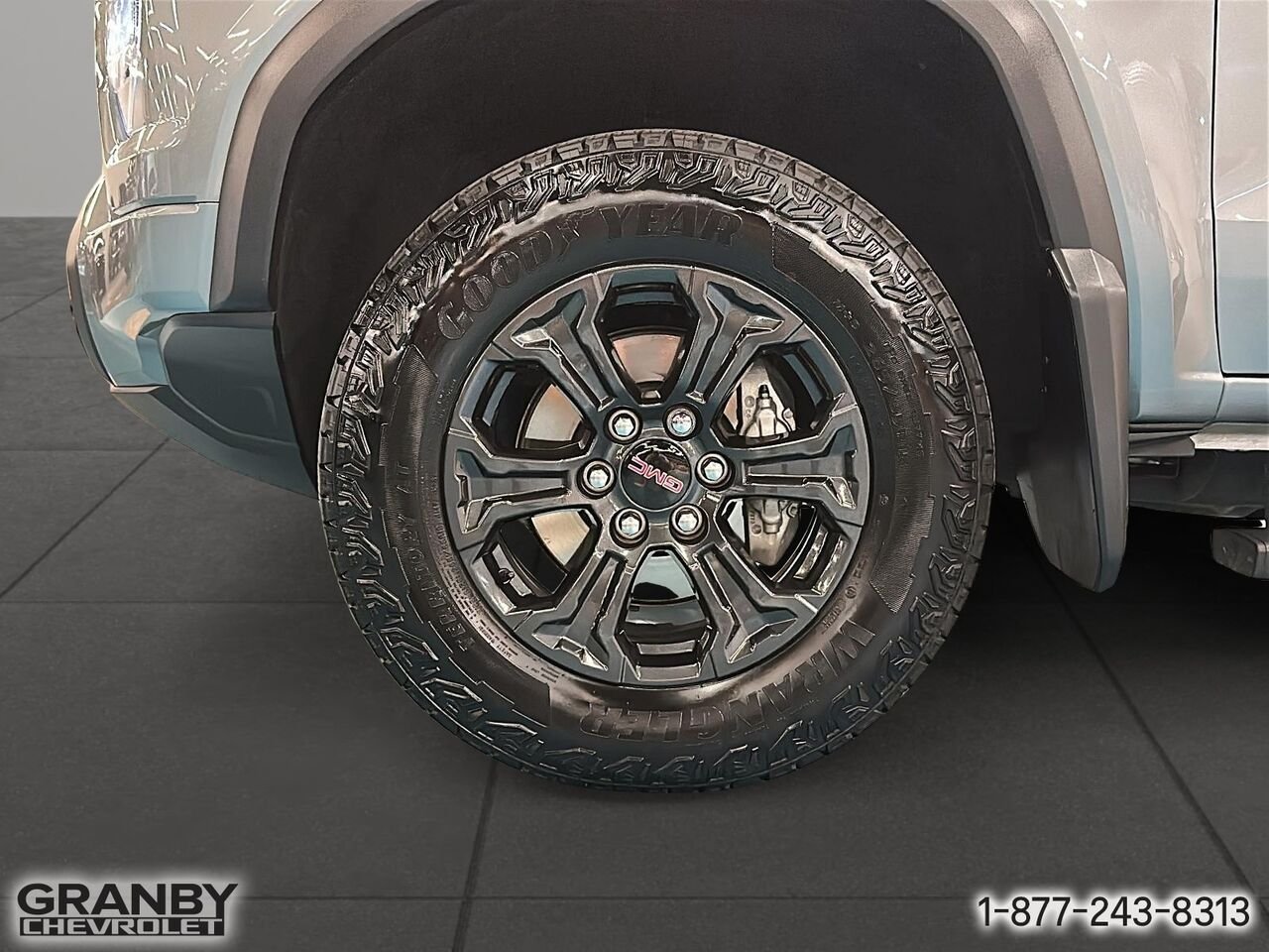 GMC Canyon Elevation | 26-0815A 2025 Beige Granby - photo #9