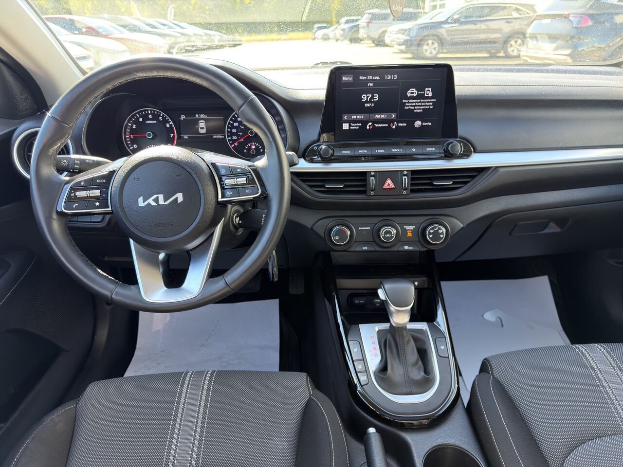Kia Forte 2023 Rouge Thetford Mines - photo #13