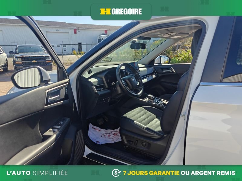 2024 Mitsubishi Outlander White Saint-Eustache - photo #11