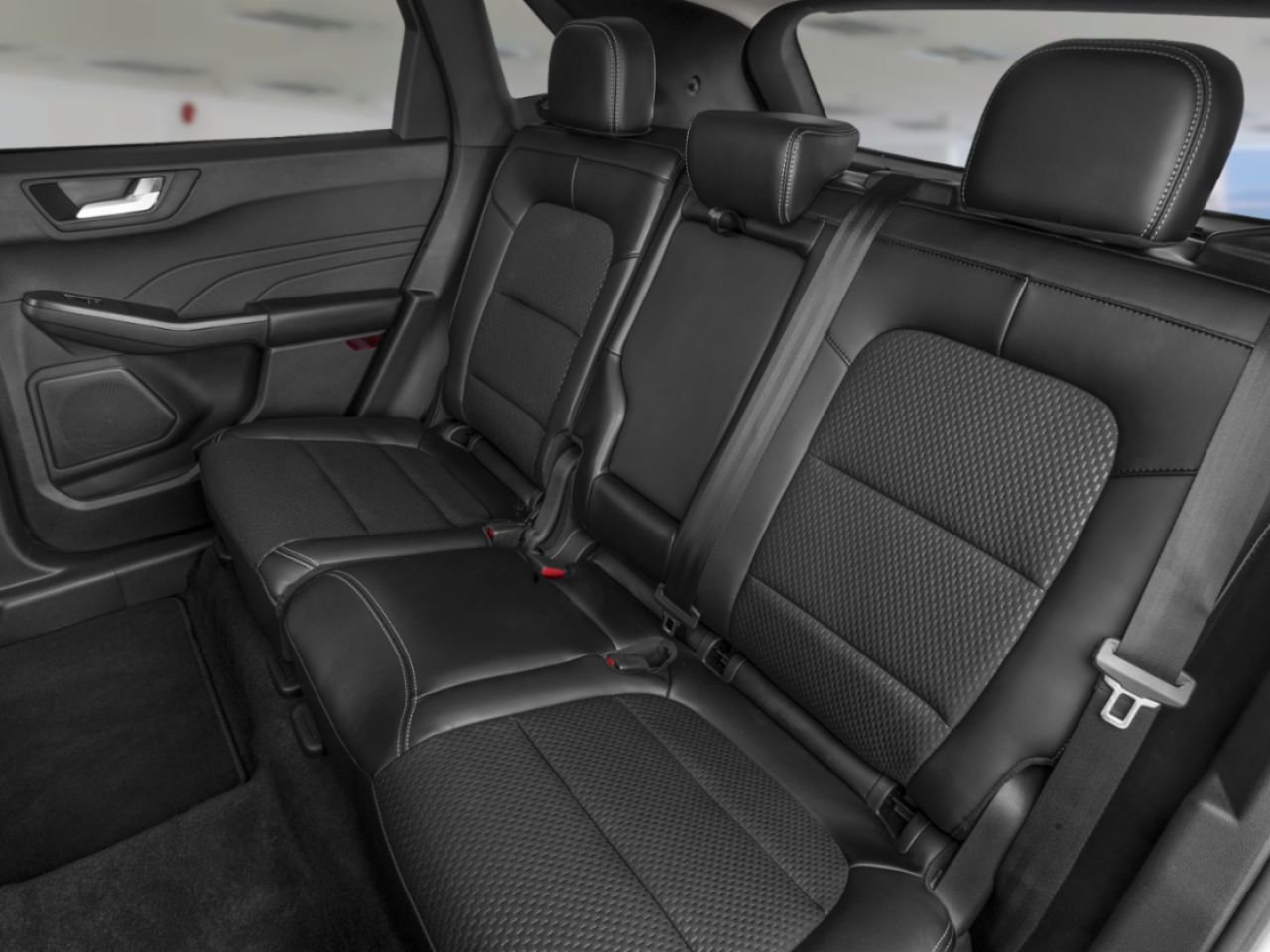Ford Escape 2025 Blanc astral métallisé trois couches Châteauguay - photo #8