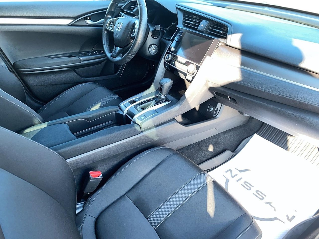 2019 Honda Civic Sedan LX Blue Baie-Comeau - photo #17