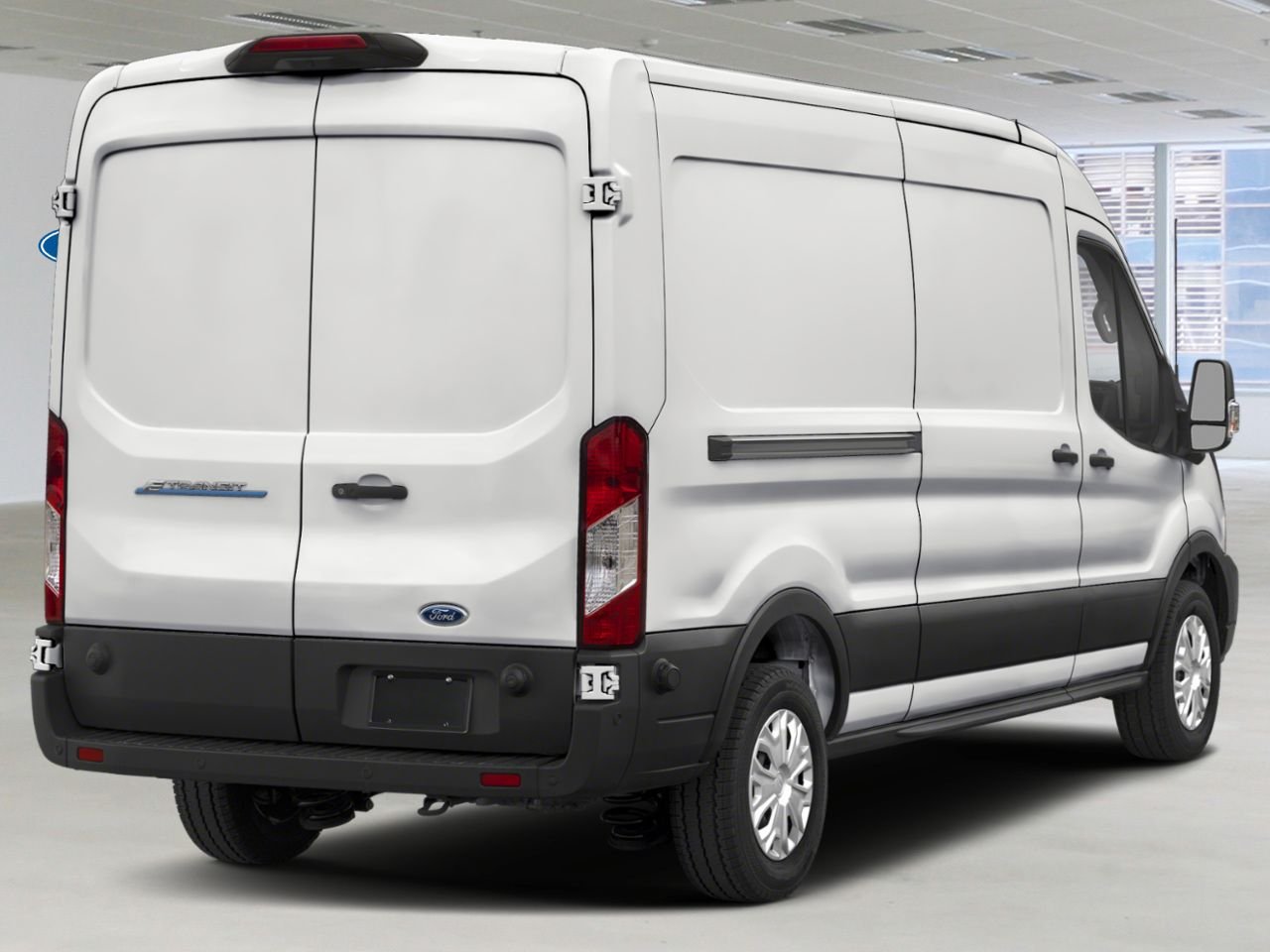 Ford E-Transit fourgonnette utilitaire 2025 Blanc Oxford Rouyn-Noranda - photo #1