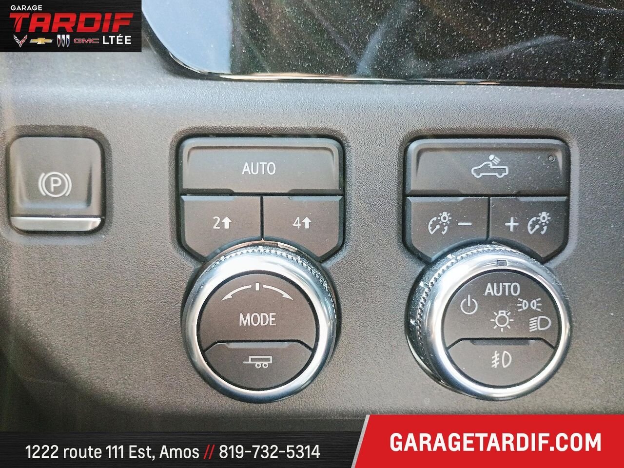 GMC SIERRA 1500 4WD CREW CAB PICKUP 2024 Mont-Laurier - photo #18