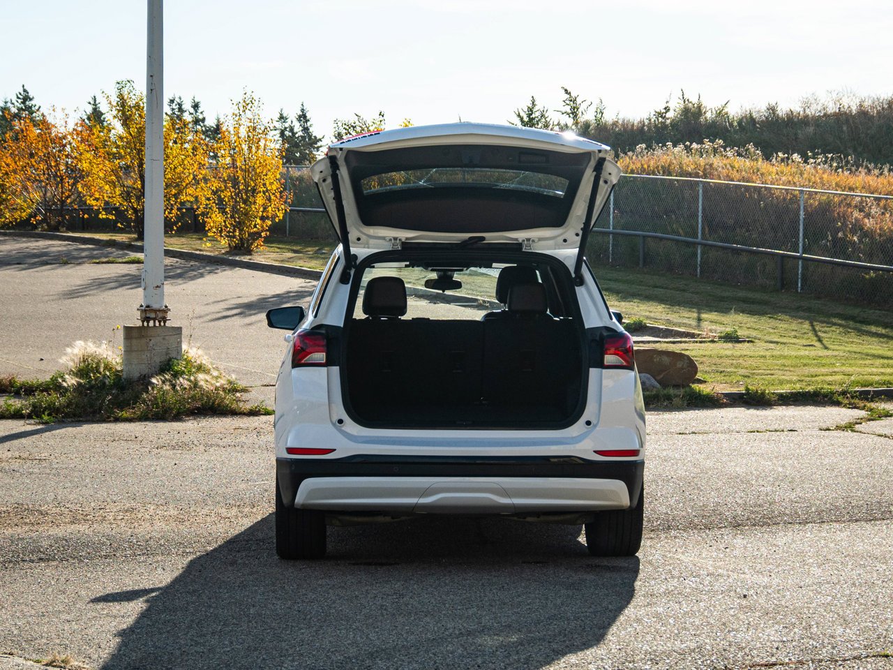 2024 Chevrolet Equinox AWD 4dr RS White Sherwood Park - photo #15