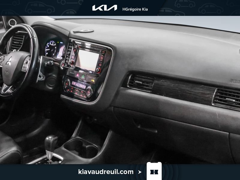 2016 Mitsubishi Outlander Black Laval - photo #25