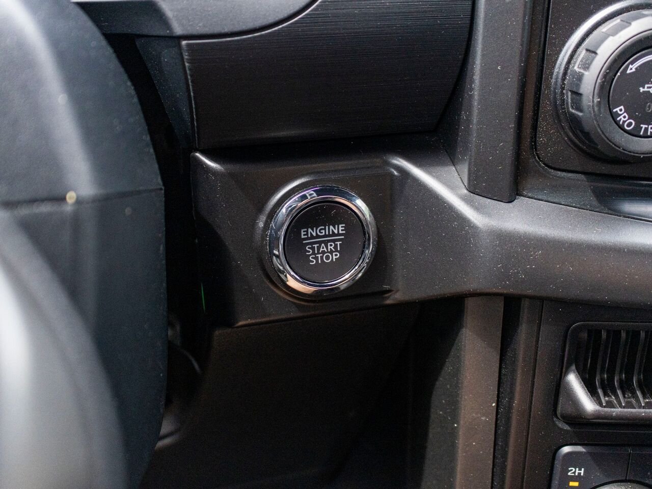 Ford F-150 XLT cabine SuperCrew 4RM caisse de 5,5 pi 2024 Gris Châteauguay - photo #20