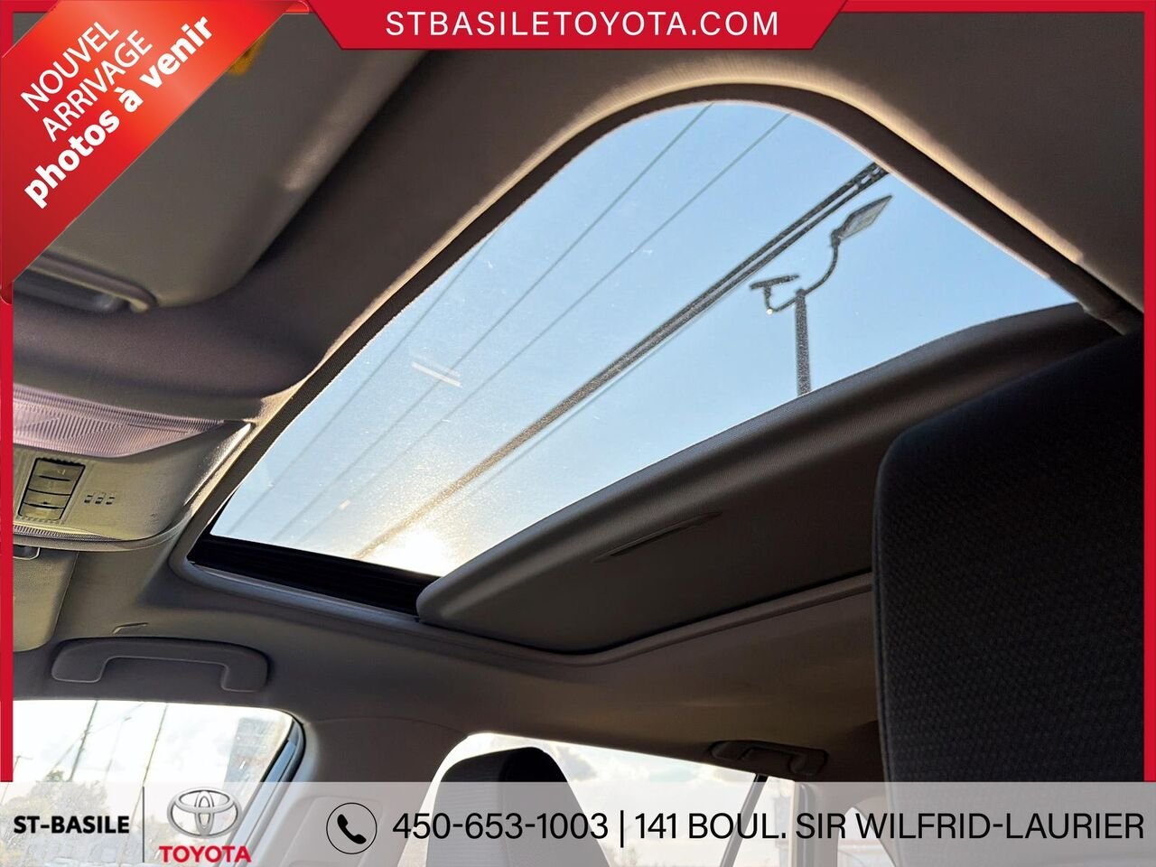TOYOTA RAV4 Hybride 2024 Gris Saint-Basile-le-Grand - photo #7
