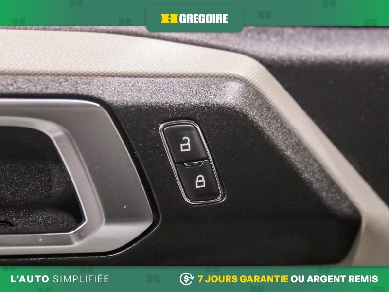 2022 Ford Bronco Grey Laval - photo #15
