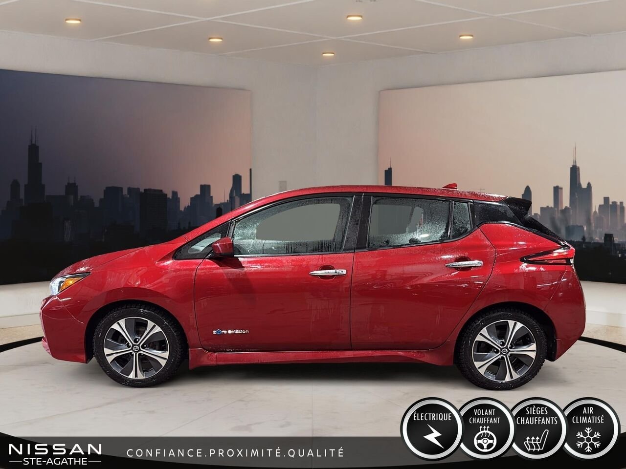Nissan LEAF S à hayon 2019 Rouge Saint-Jérôme - photo #5