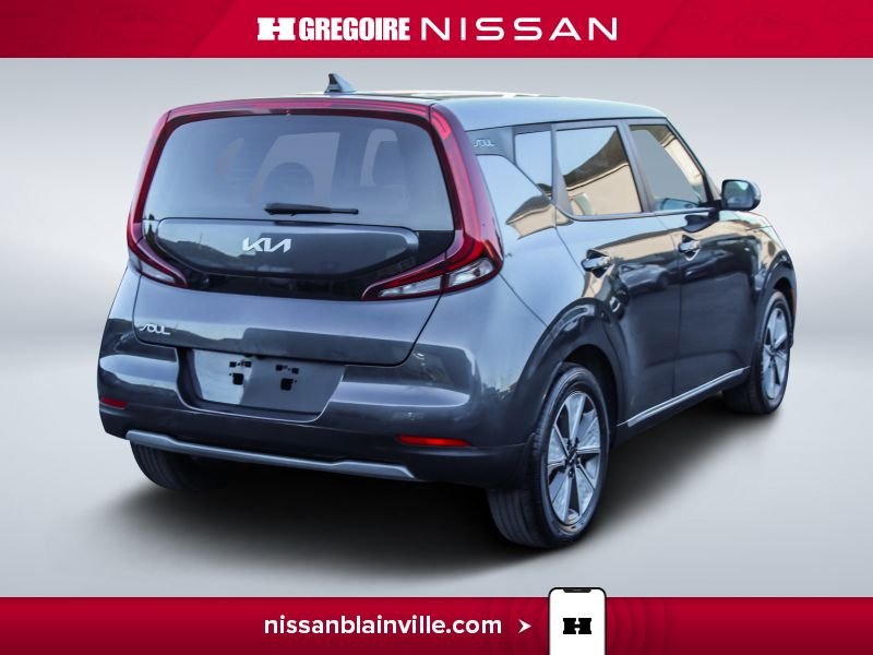 2022 Kia Soul Grey Blainville - photo #8