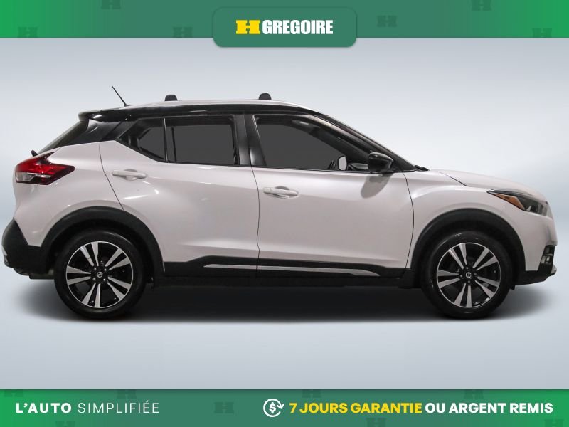2019 Nissan Kicks White Laval - photo #10