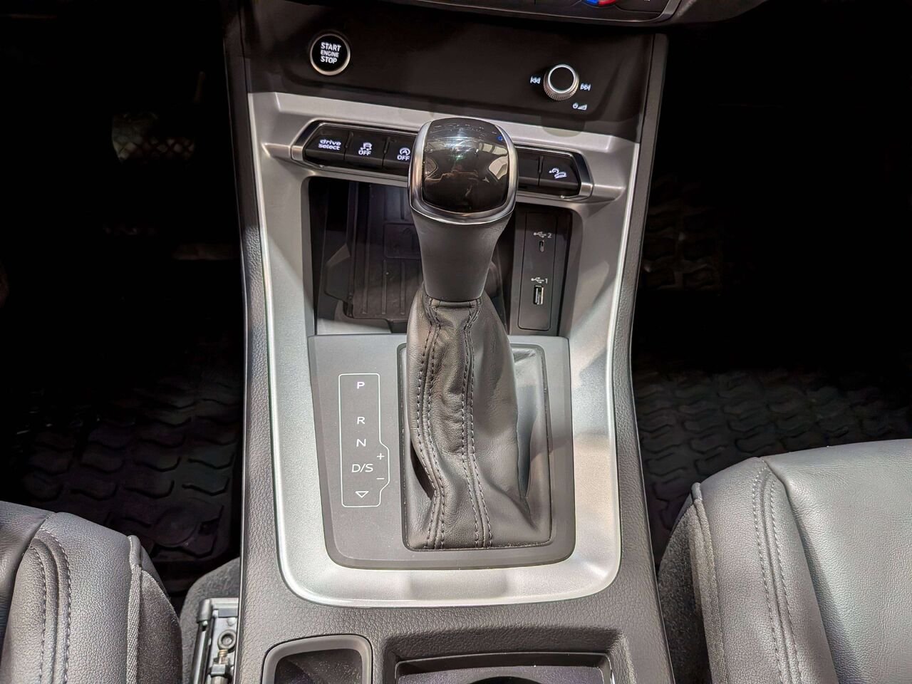 2021 Audi Q3 Progressiv 40 TFSI quattro White Val-David - photo #26