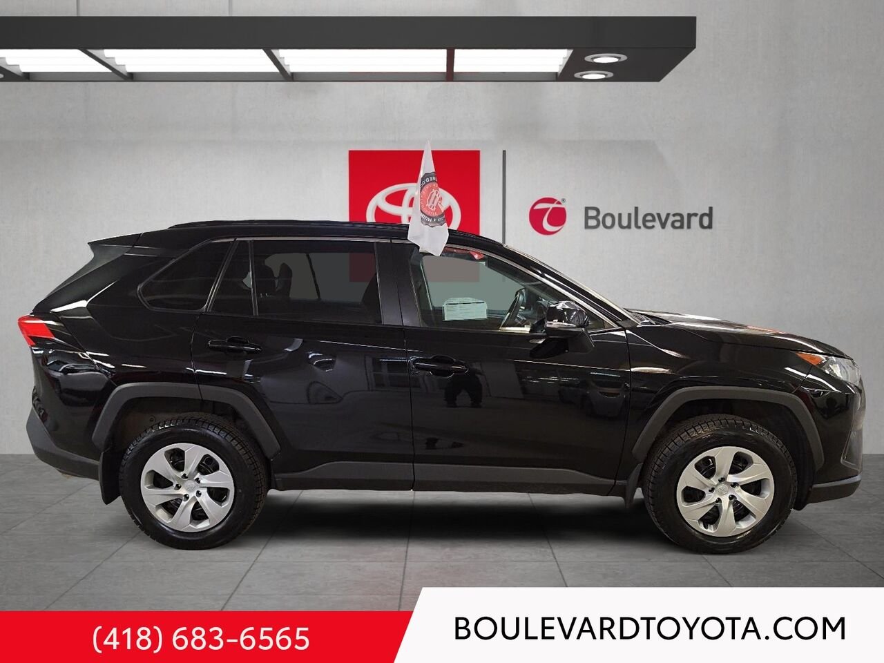Toyota RAV4 100298A-67 | LE, AWD 2021 Noir Québec - photo #2