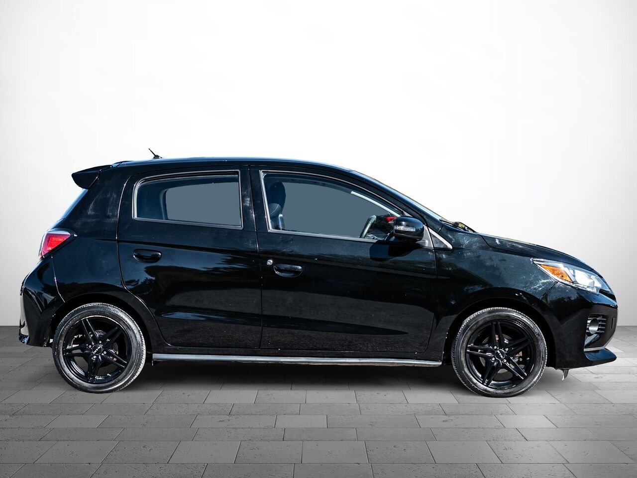2021 Mitsubishi Mirage Black Sainte-Julienne - photo #3