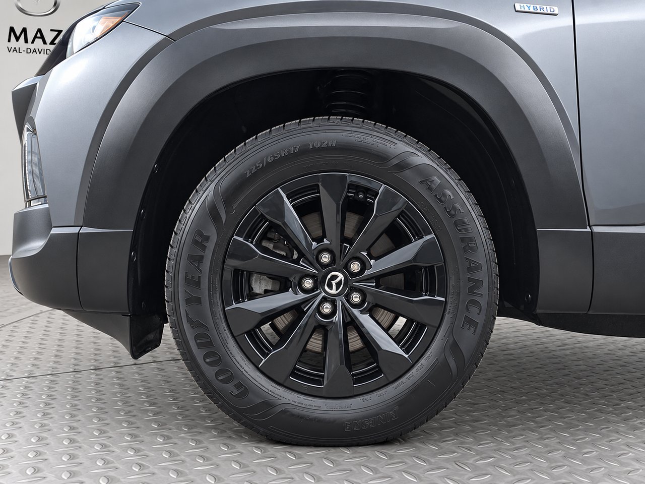 2025 Mazda CX-50 hybride GS-L e-AWD, toit panoramique, sièges avant chauffants, volant chauffant, Apple CarPlay/Android Grey Val-David - photo #1