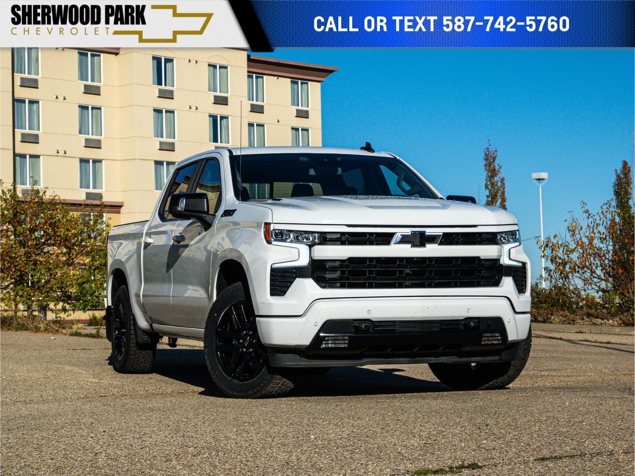 2025 Chevrolet Silverado 1500 4WD Crew Cab 147 RST White Sherwood Park - photo #0