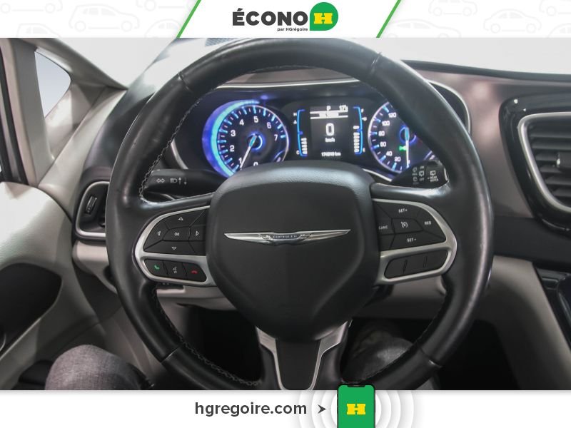 2021 Chrysler Grand Caravan Grey Blainville - photo #13