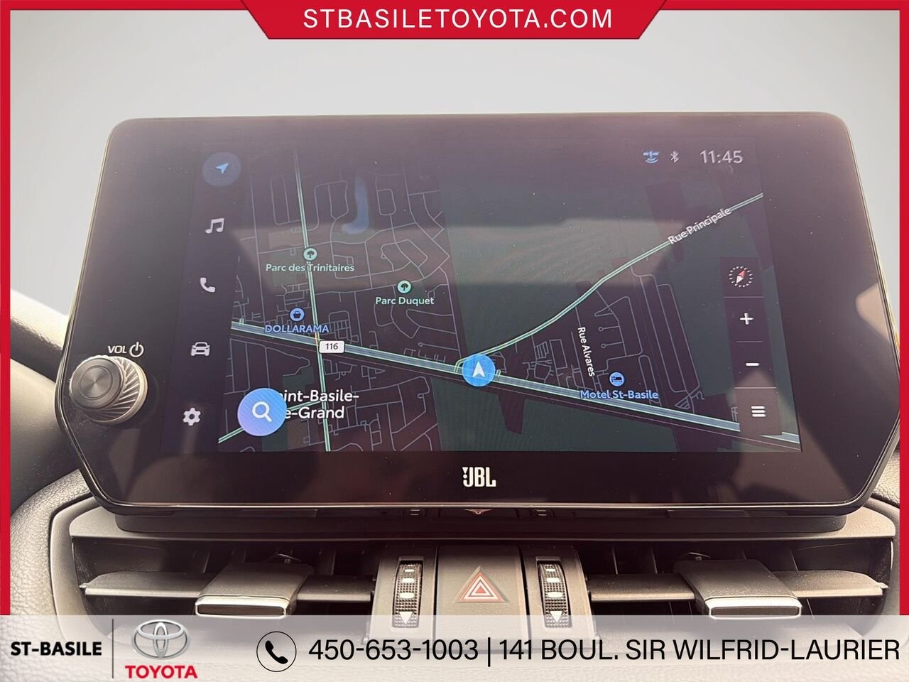 2023 TOYOTA RAV4 Hybrid Silver Sky Metallic with Black Roof Saint-Basile-le-Grand - photo #19