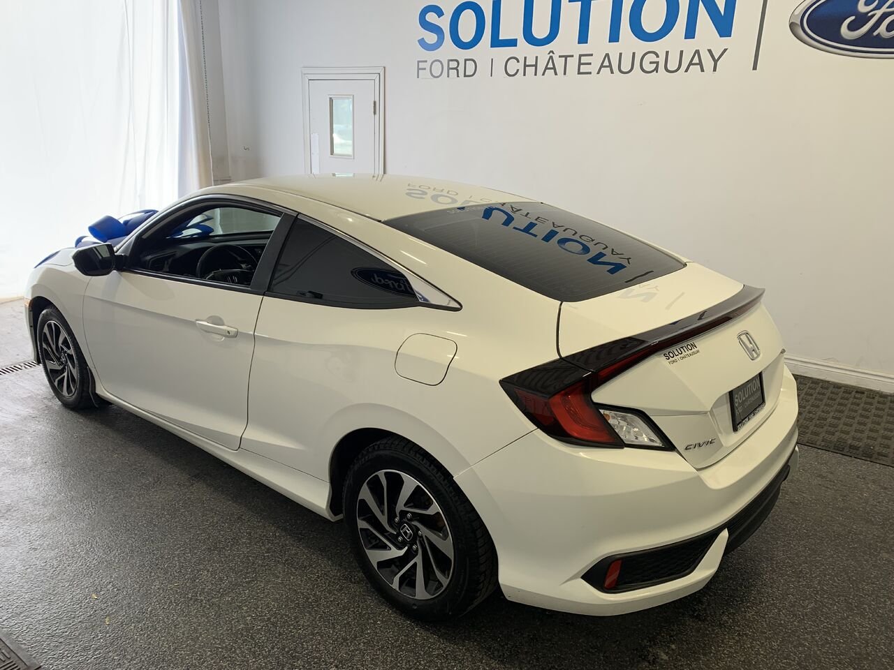 2017 Honda Civic Coupé LX White Châteauguay - photo #5