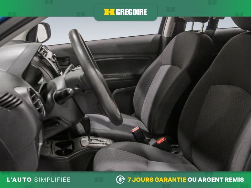 2019 Mitsubishi Mirage Blue Laval - photo #13