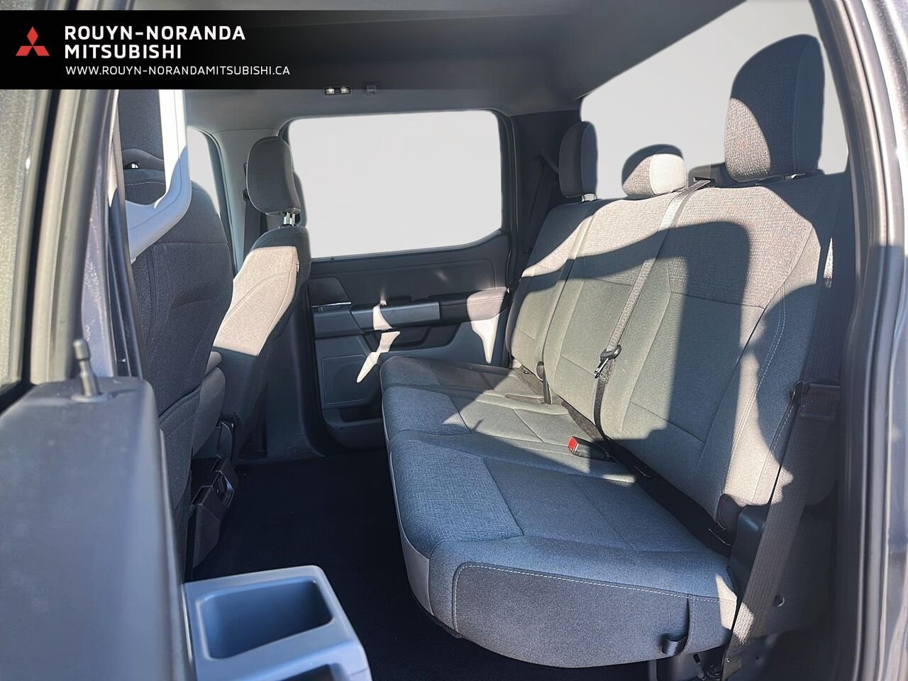 2025 Ford F-150 Grey Rouyn-Noranda - photo #9