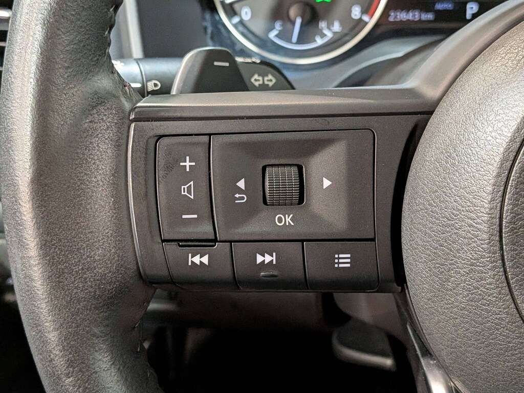 2024 Nissan Rogue AWD SV Moonroof Red Val-David - photo #16