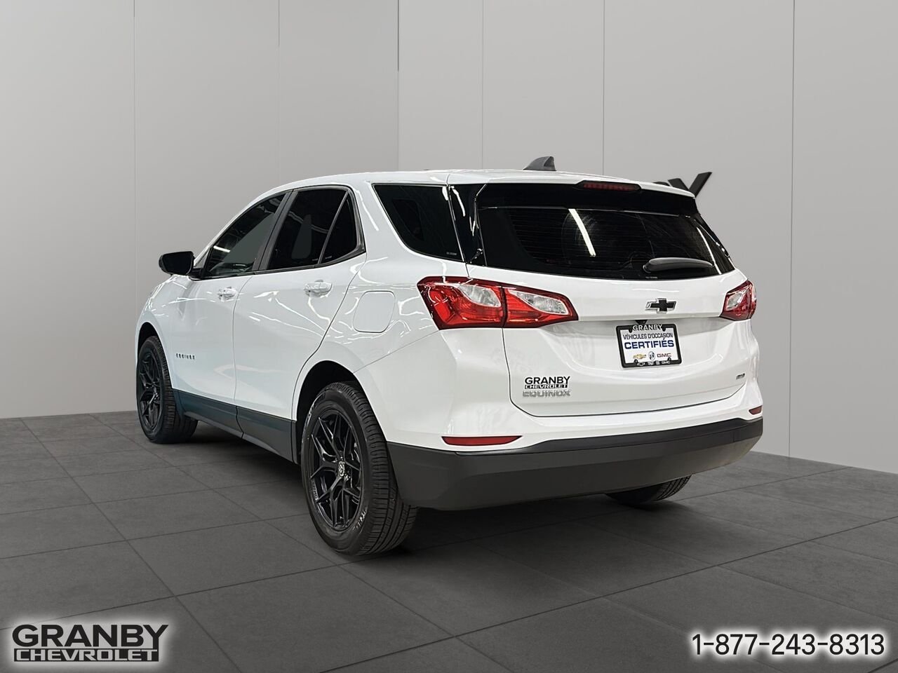 Chevrolet Equinox LS awd | 26-0912A 2021 Blanc Granby - photo #6
