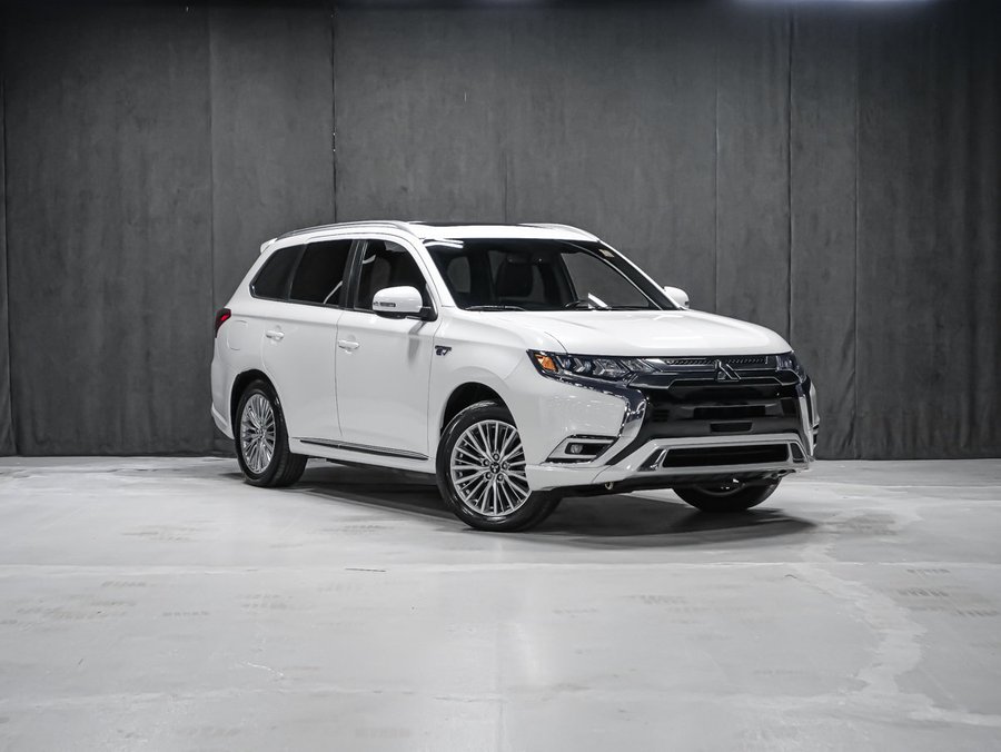2021 Mitsubishi Outlander Plug-In Hybrid Red