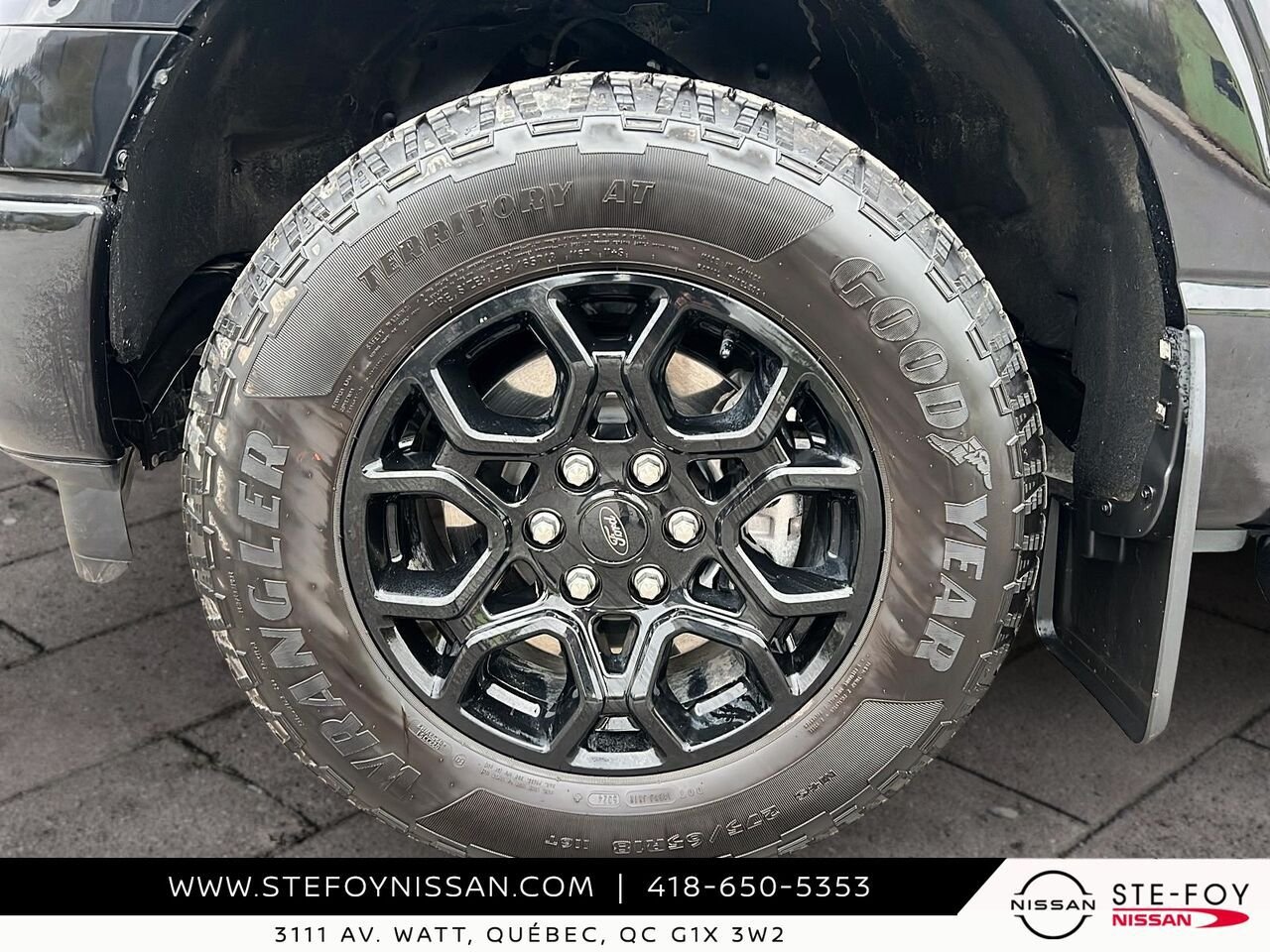 2025 Ford F-150 XLT Black Ste-Foy - photo #6