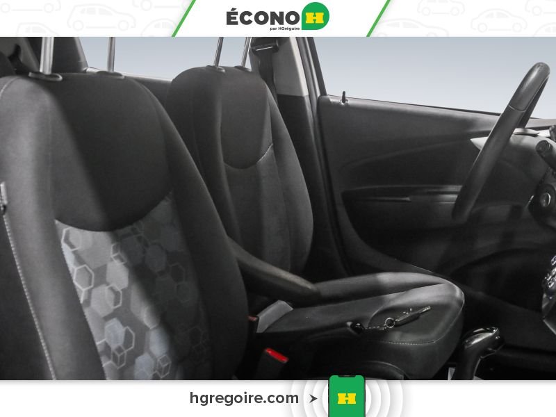 2018 Chevrolet Spark White Blainville - photo #24