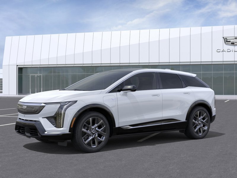 CADILLAC OPTIQ Luxe 4 portes 2027 Blanc Sherbrooke - photo #1