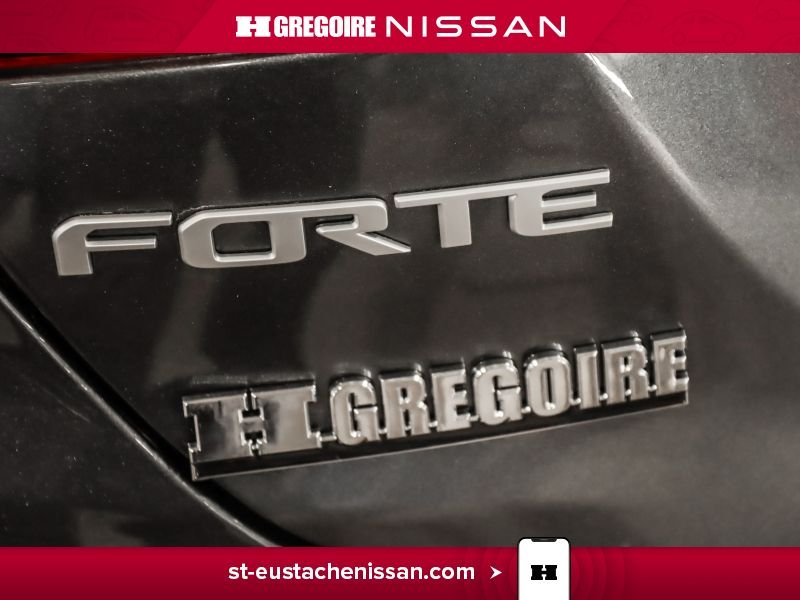 2024 Kia Forte Grey Saint-Eustache - photo #13