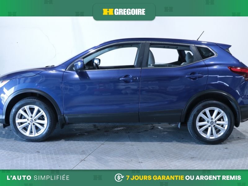 2019 Nissan Qashqai Blue Saint-Eustache - photo #4