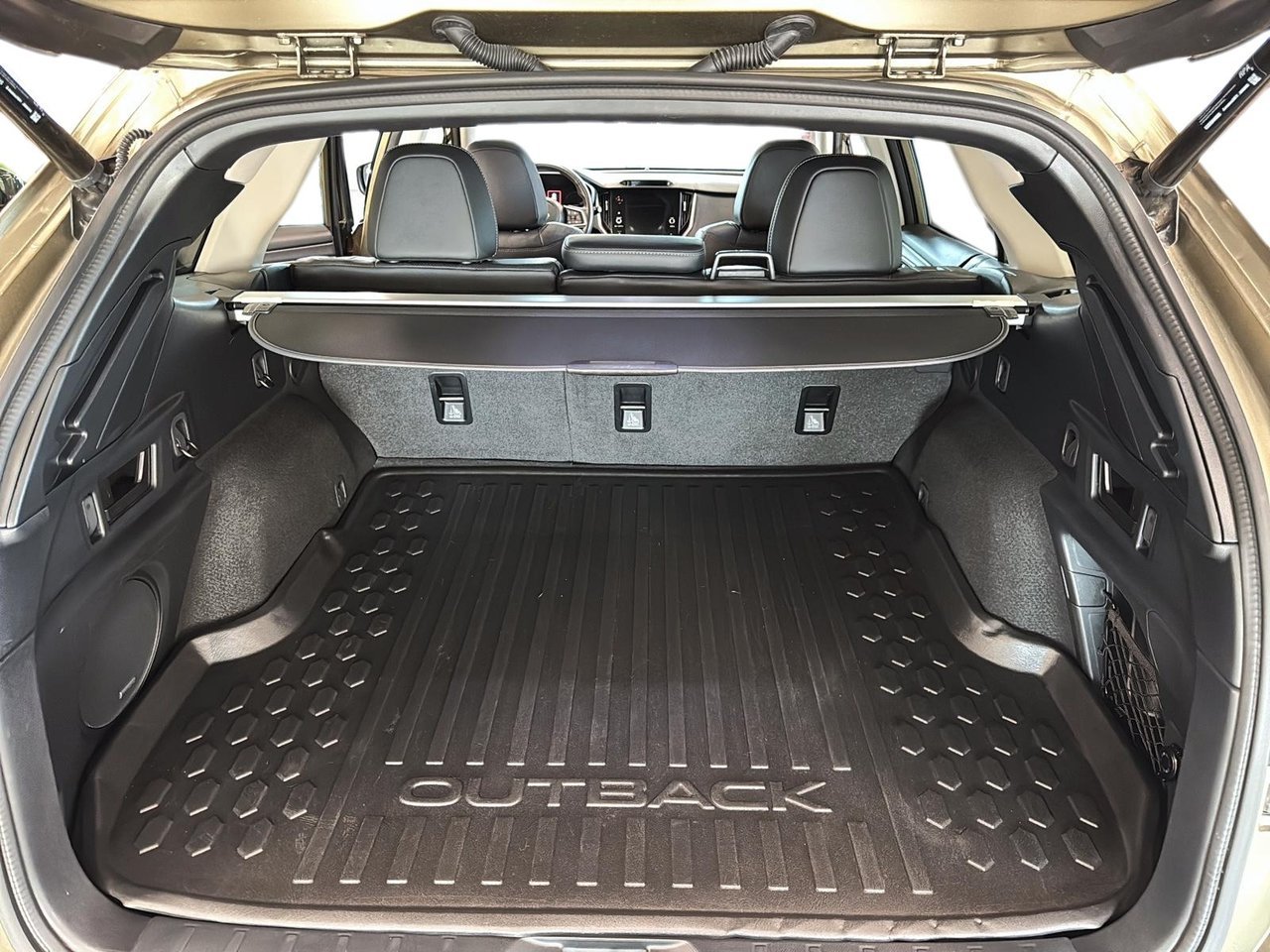 2024 Subaru Outback Premier XT Green Baie-Comeau - photo #6