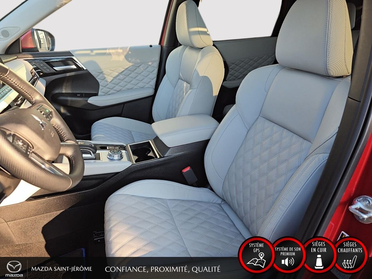 2024 Mitsubishi Outlander Red Ste-Agathe des Monts - photo #17