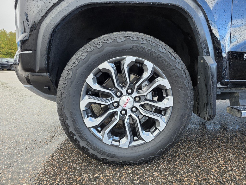 2025 GMC Canyon Denali Black Mont-Laurier - photo #14