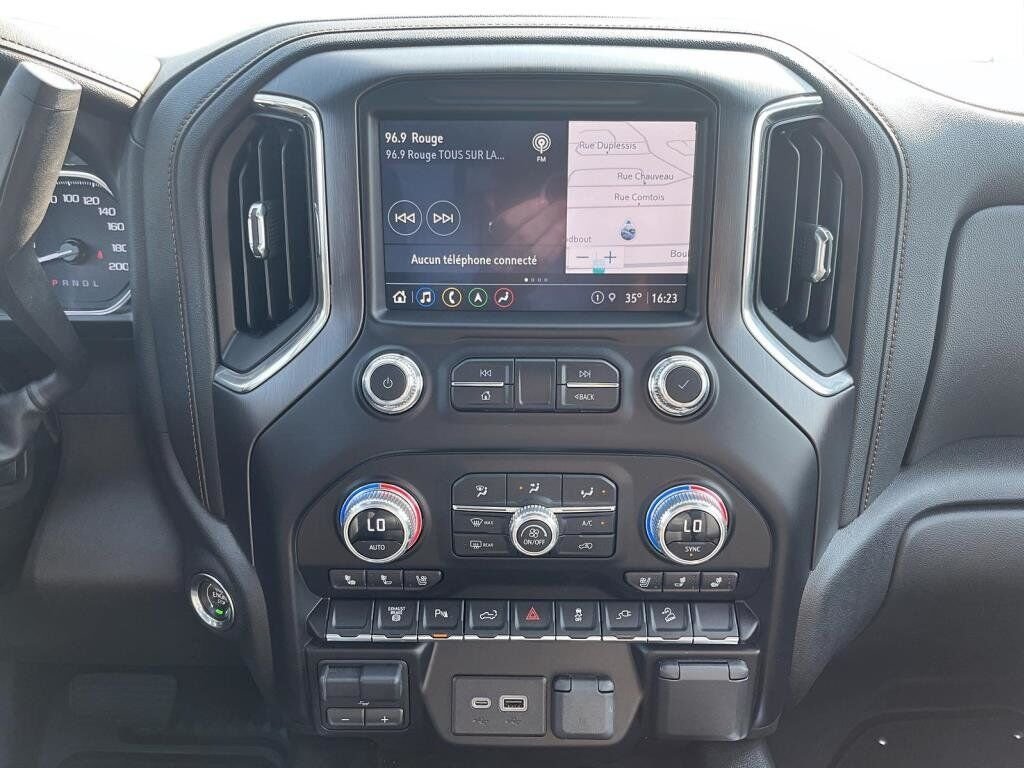 2023 GMC Sierra 2500HD AT4 Green Baie-Comeau - photo #11