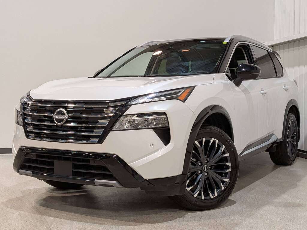 2024 Nissan Rogue AWD Platinum White Val-David - photo #0