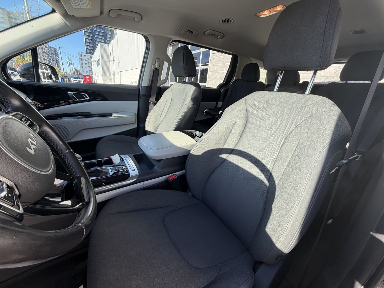 Kia Carnival LX PLUS 8 PASSAGERS 2022 Noir Laval - photo #13