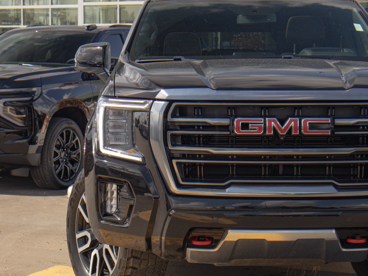 2024 GMC Yukon XL 4WD 4dr AT4 Black Sherwood Park - photo #4