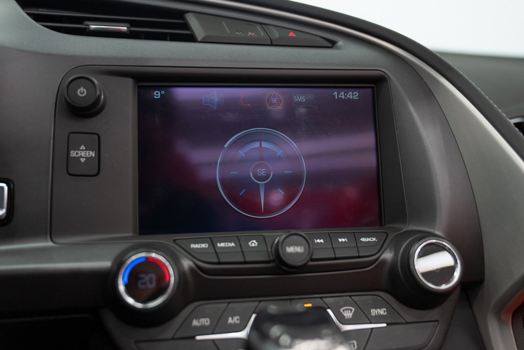 2018 Chevrolet Corvette 2dr Stingray Conv w/1LT Red Kirkland - photo #13