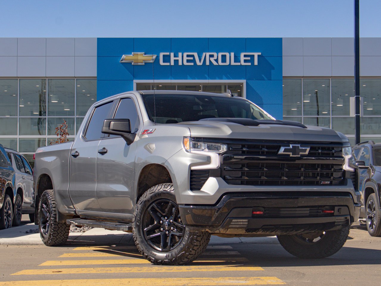 2023 Chevrolet Silverado 1500 4WD Crew Cab 147 LT Trail Boss Grey Sherwood Park - photo #13