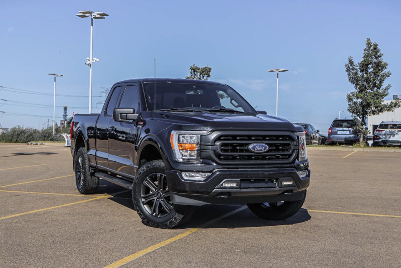 2021 Ford F-150 XLT 4WD SuperCab 6.5' Box Black Sherwood Park - photo #1