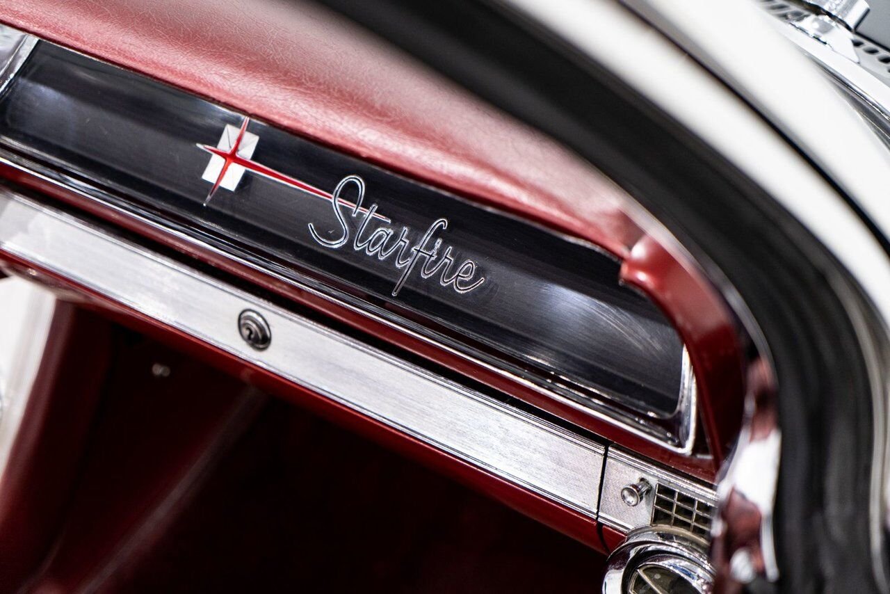 Oldsmobile Starfire Factory A/C. Single repaint and extensive ownership history **PRICE IN USD** 1962 Noir Montréal - photo #87